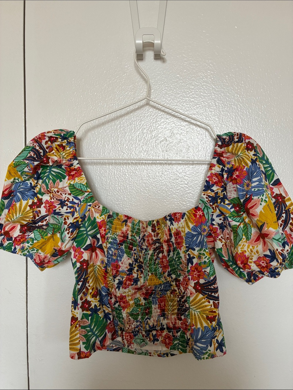 Floral Puff-Sleeve Square Neck Blouse - Multicolor - Picture 3 of 3